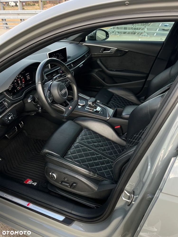 Audi S4 Limousine - 9