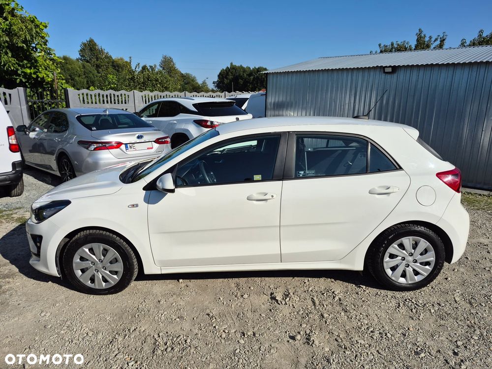 Kia RIO VAN vat1 - 18