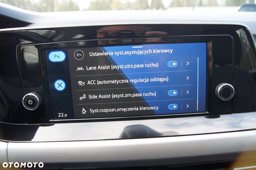 Volkswagen Golf 1.5 TSI EVO Life - 25