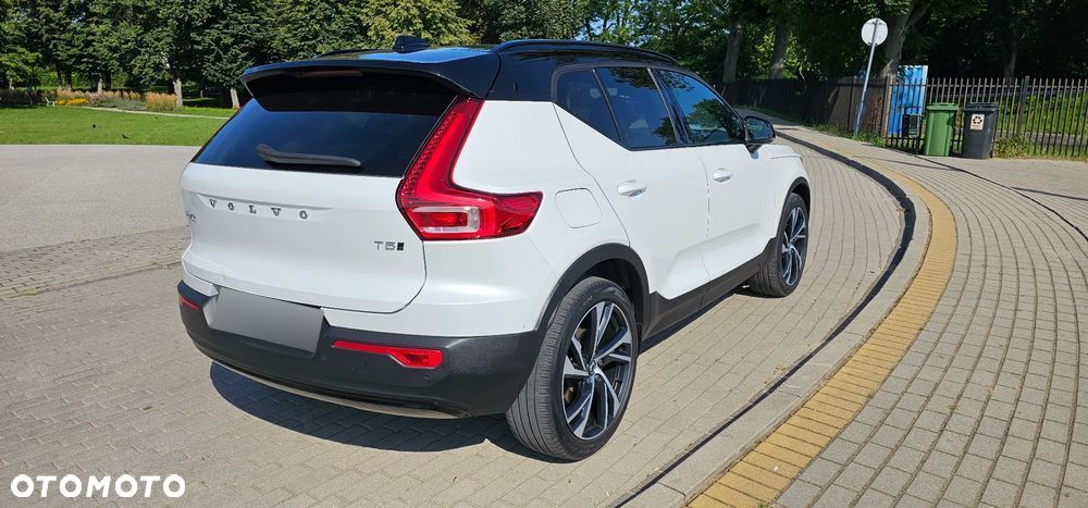 Volvo XC 40 T5 AWD Geartronic R-Design - 5