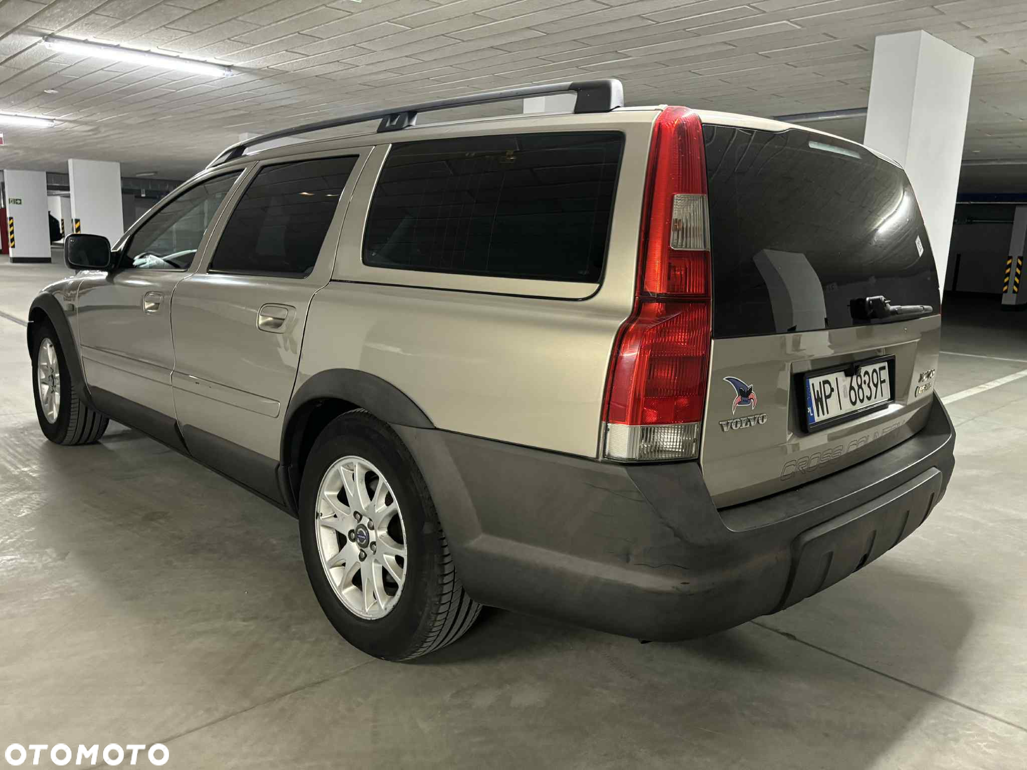 Volvo XC 70 - 4