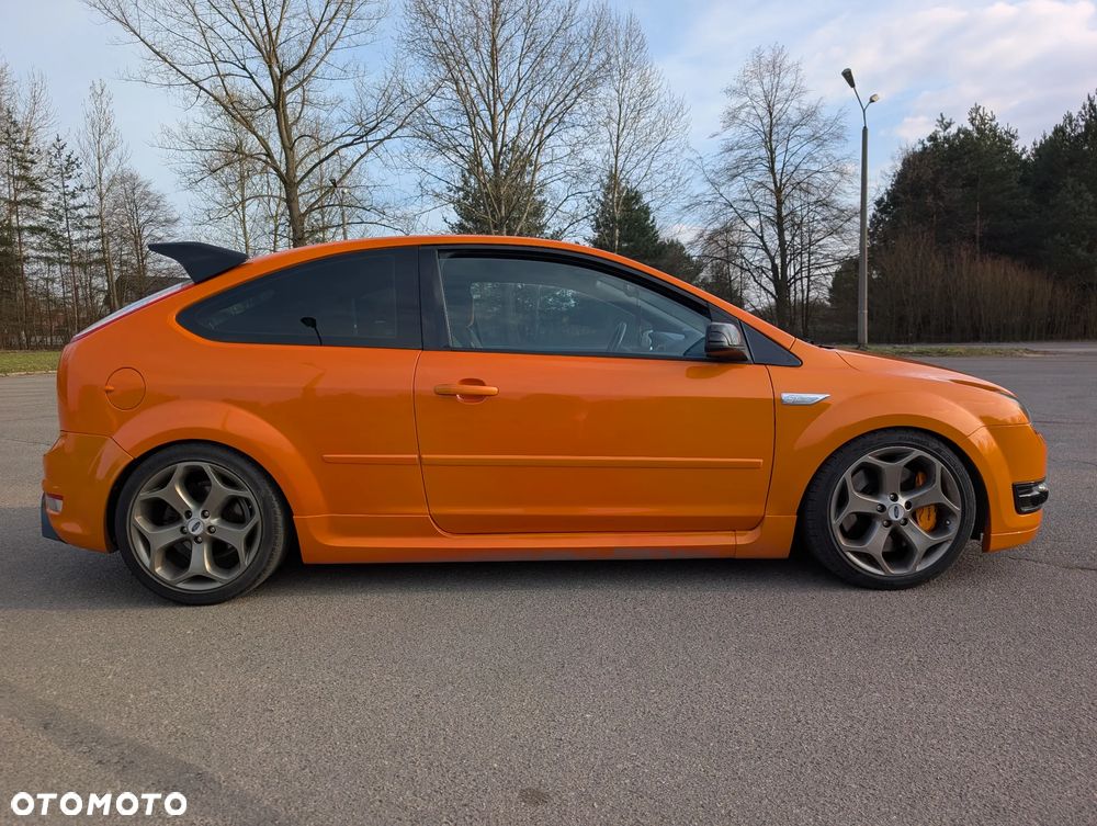 Ford Focus - 8