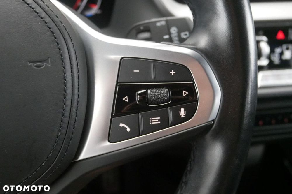 BMW Seria 1 - 27