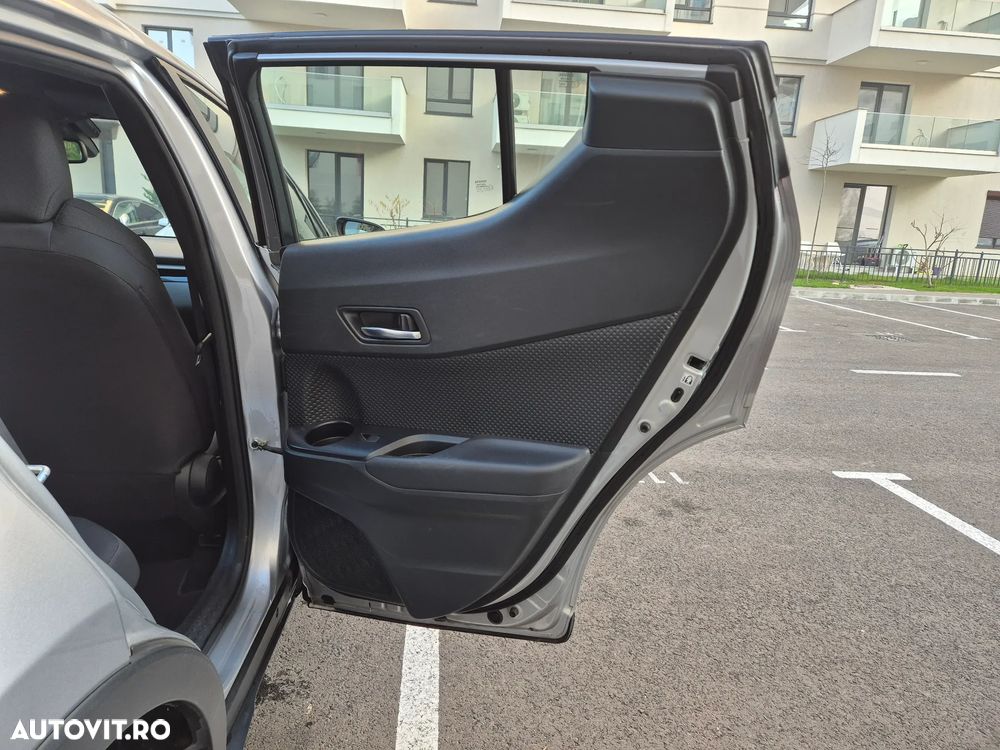 Toyota C-HR 1.8 HSD 4x2 CVT C-enter - 21