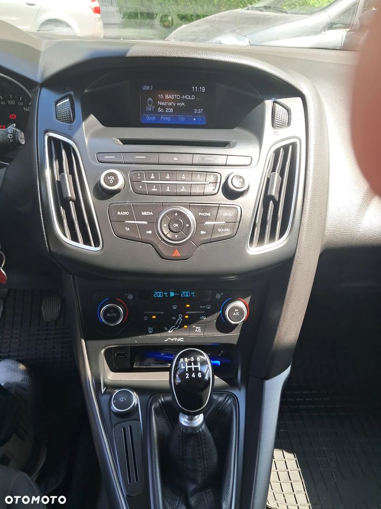 Ford Focus 1.5 TDCi Trend - 12