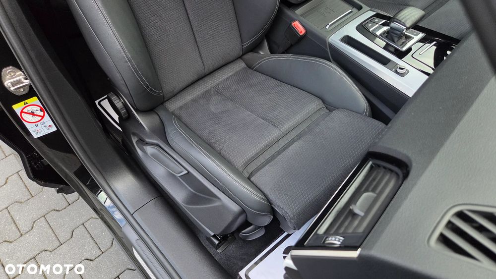 Audi Q5 40 TFSI quattro S tronic S line - 11