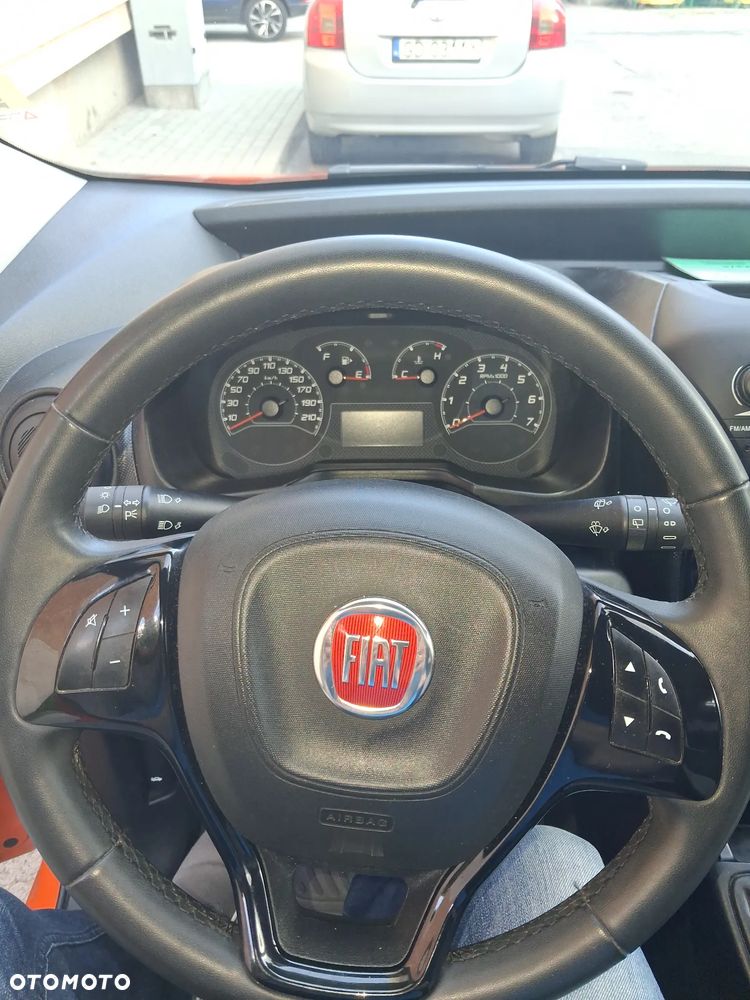 Fiat Qubo - 14