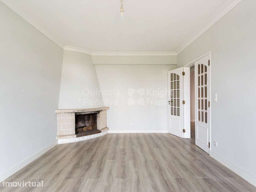 Apartamento T3 com garagem para arrendamento na Parede - Grande imagem: 3/25