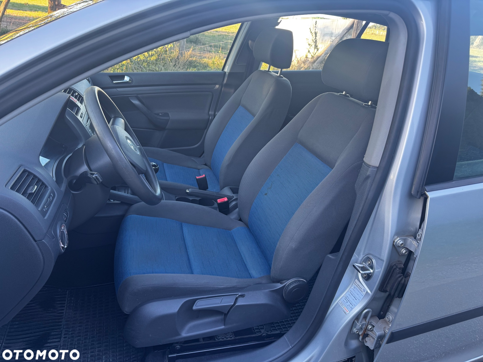 Volkswagen Golf V 1.6 Comfortline - 21