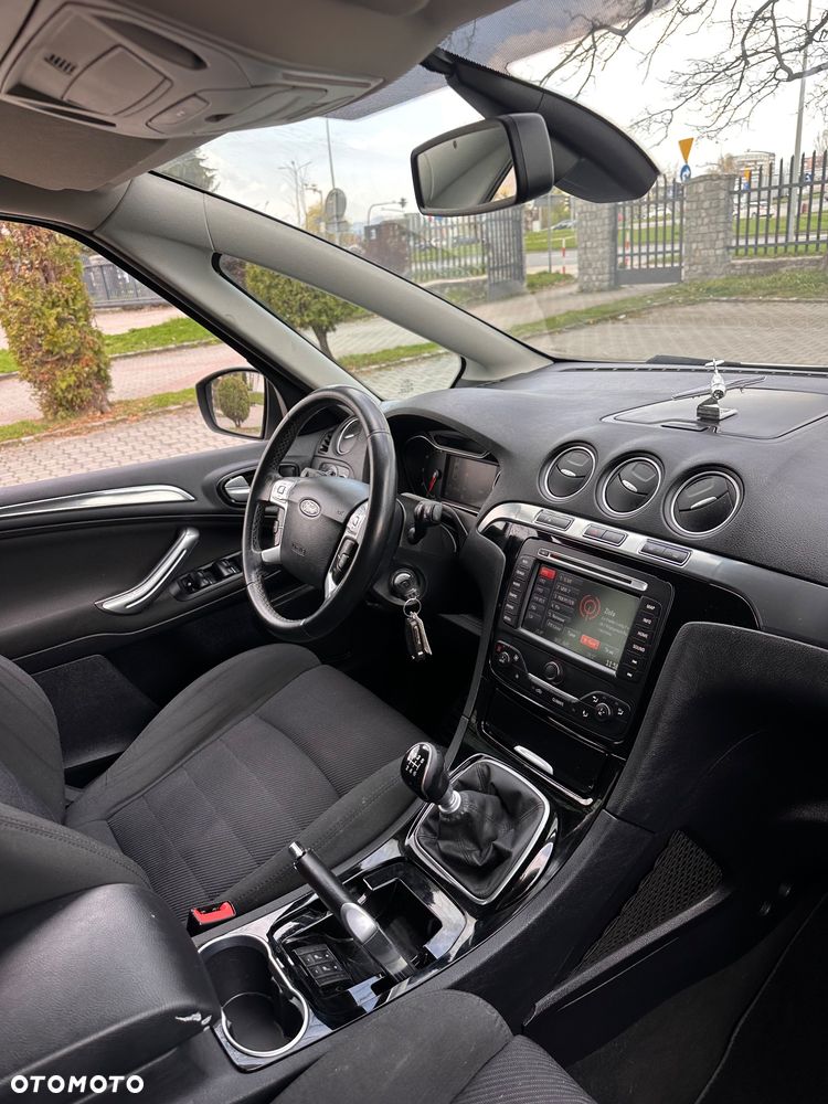 Ford S-Max 2.0 TDCi DPF Business Edition - 26