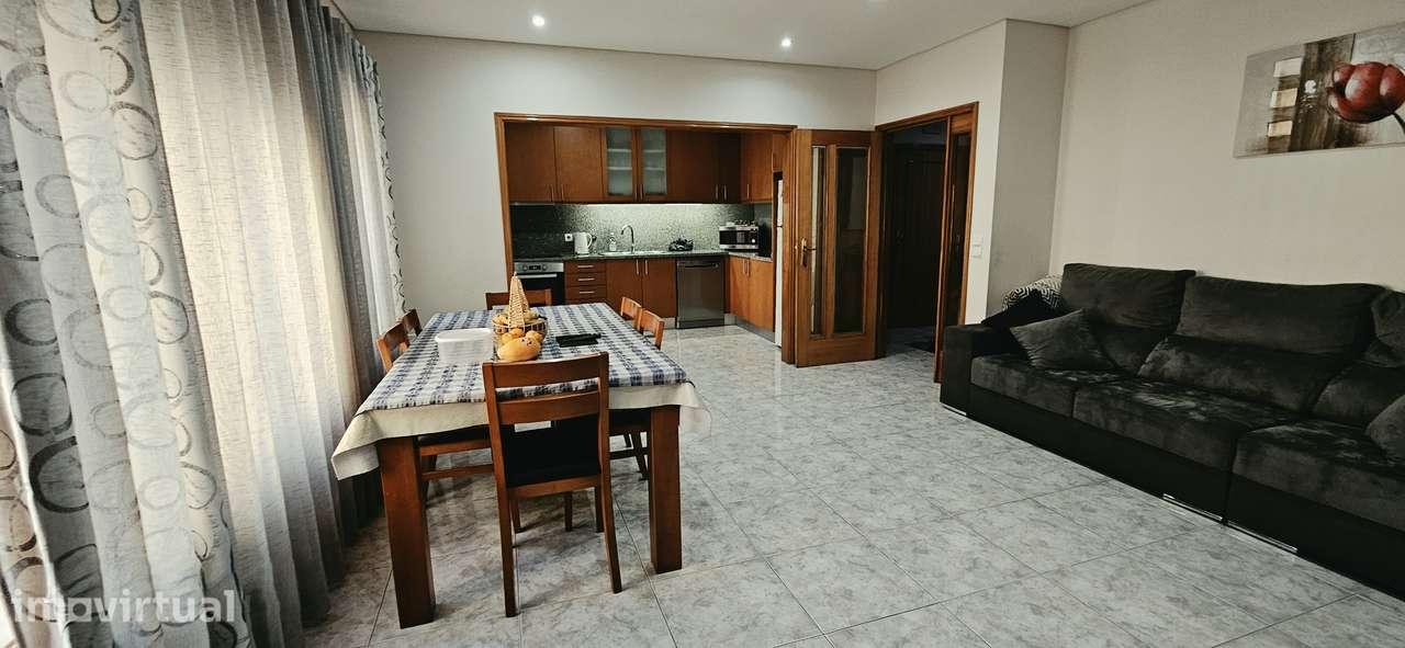 T2 com varanda e jardim em Vila Nova de Gaia - Grande imagem: 4/13