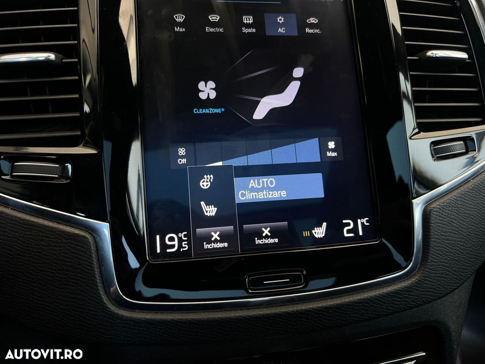 Volvo XC 90 - 33