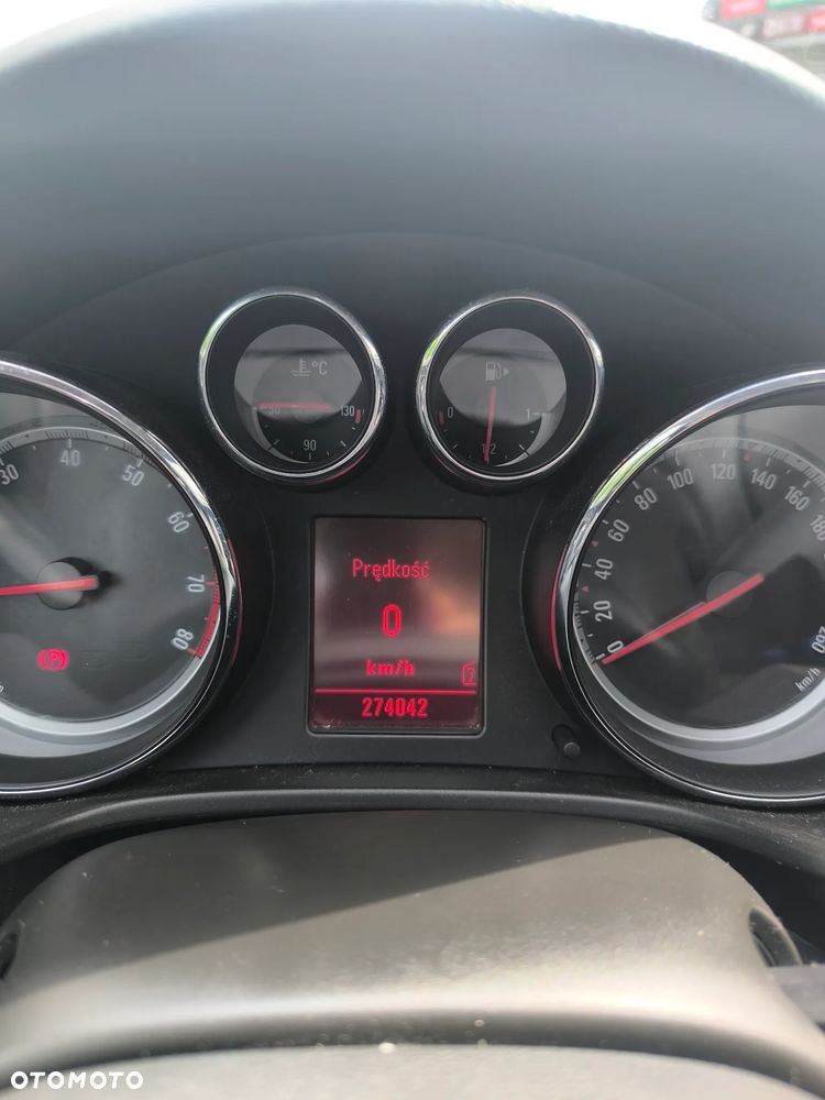 Opel Insignia - 2