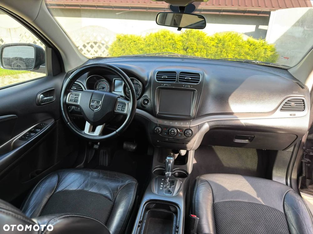 Dodge Journey - 12