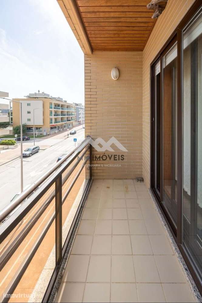 Apartamento T3 | Esmoriz | Praia | Varanda | Suite | Lugar de Garagem - Grande imagem: 3/39