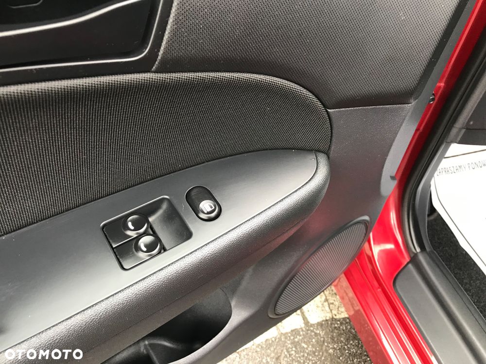 Hyundai i30 i30cw 1.4 UEFA EURO 2012 Edition - 18