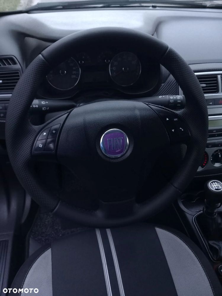 Fiat Grande Punto 1.4 8V Energy - 21