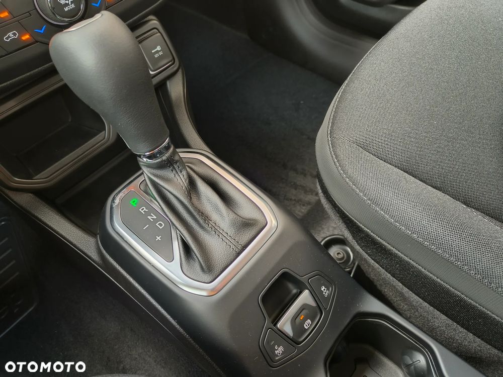 Jeep Renegade - 26
