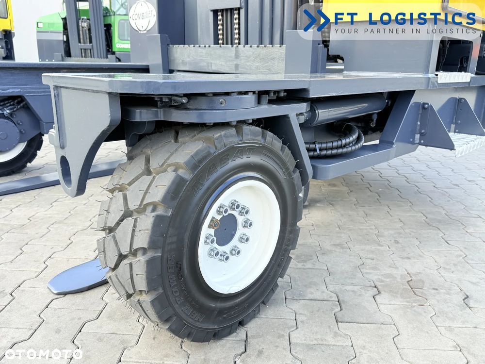 Combilift WÓZEK CZTEROKIERUNKOWY - WIELOKIERUNKOWY | COMBILIFT C5000XL | GAS | TRIPLEX 5550MM | POZYCJONER WIDEL | WOLNY SKOK | NOWE OPONY | PO SERWISIE | STAN IDEALNY | Szeroka oferta wózków czterokierunkowych i bocznych, dopasowanych do różnorodnych potrzeb i zastosowań - 5