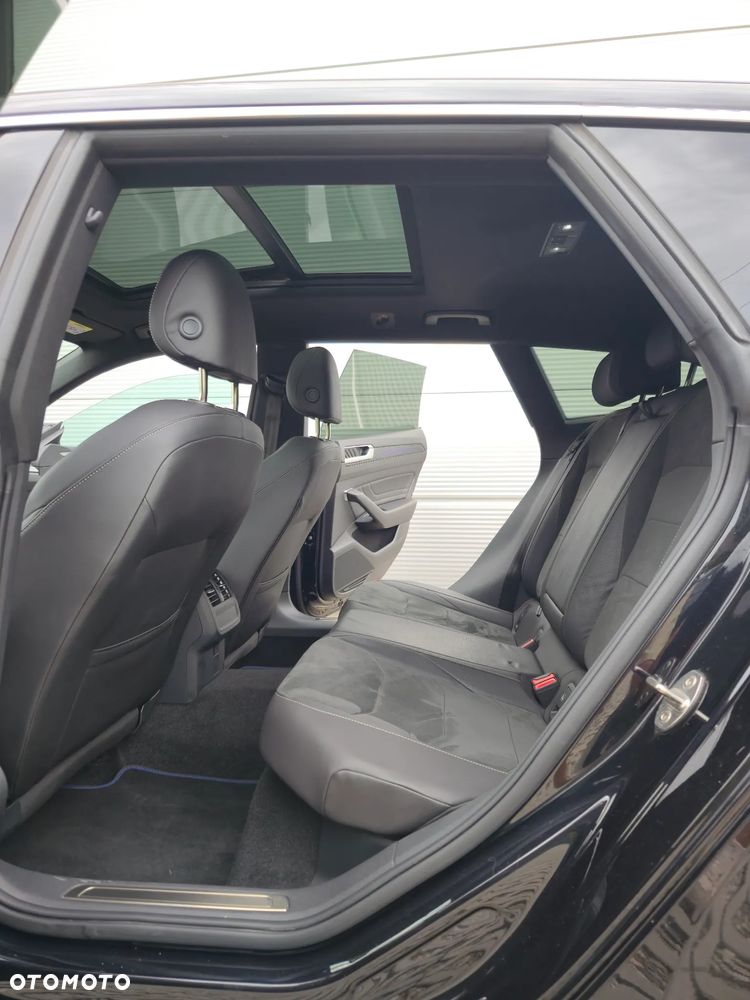 Volkswagen Arteon 2.0 TDI SCR DSG R-Line - 20