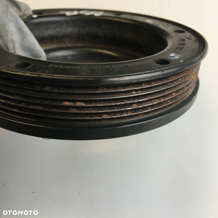 KOŁO PASOWE VW PASSAT B5 FL 2.8 AMX 078105251L - 2