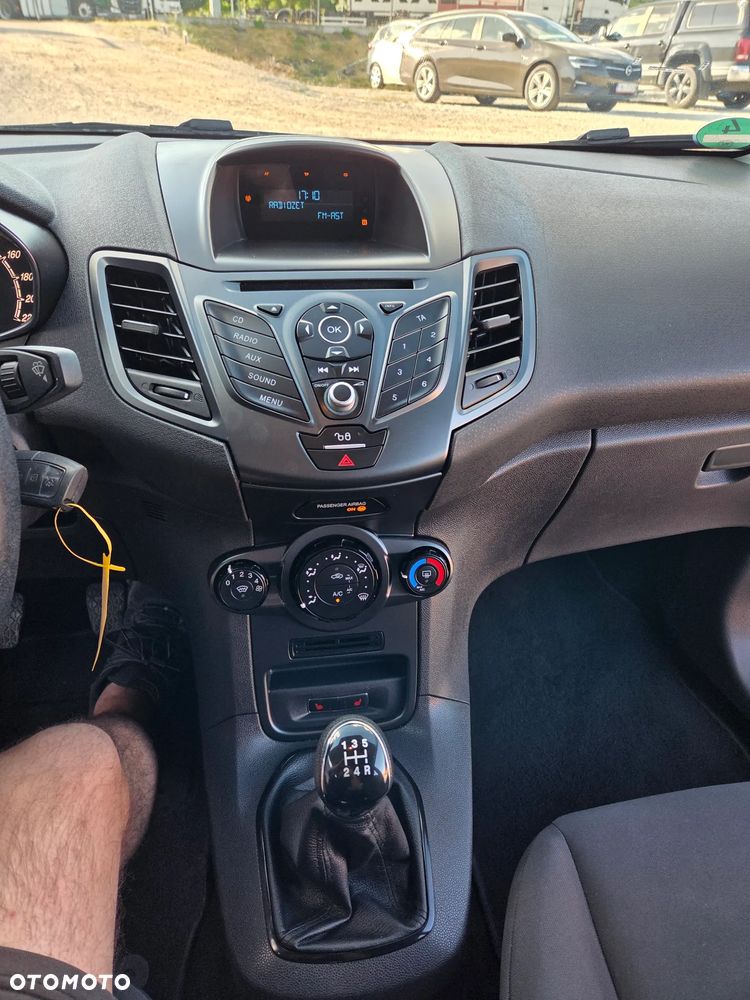 Ford Fiesta 1.25 SYNC Edition - 18