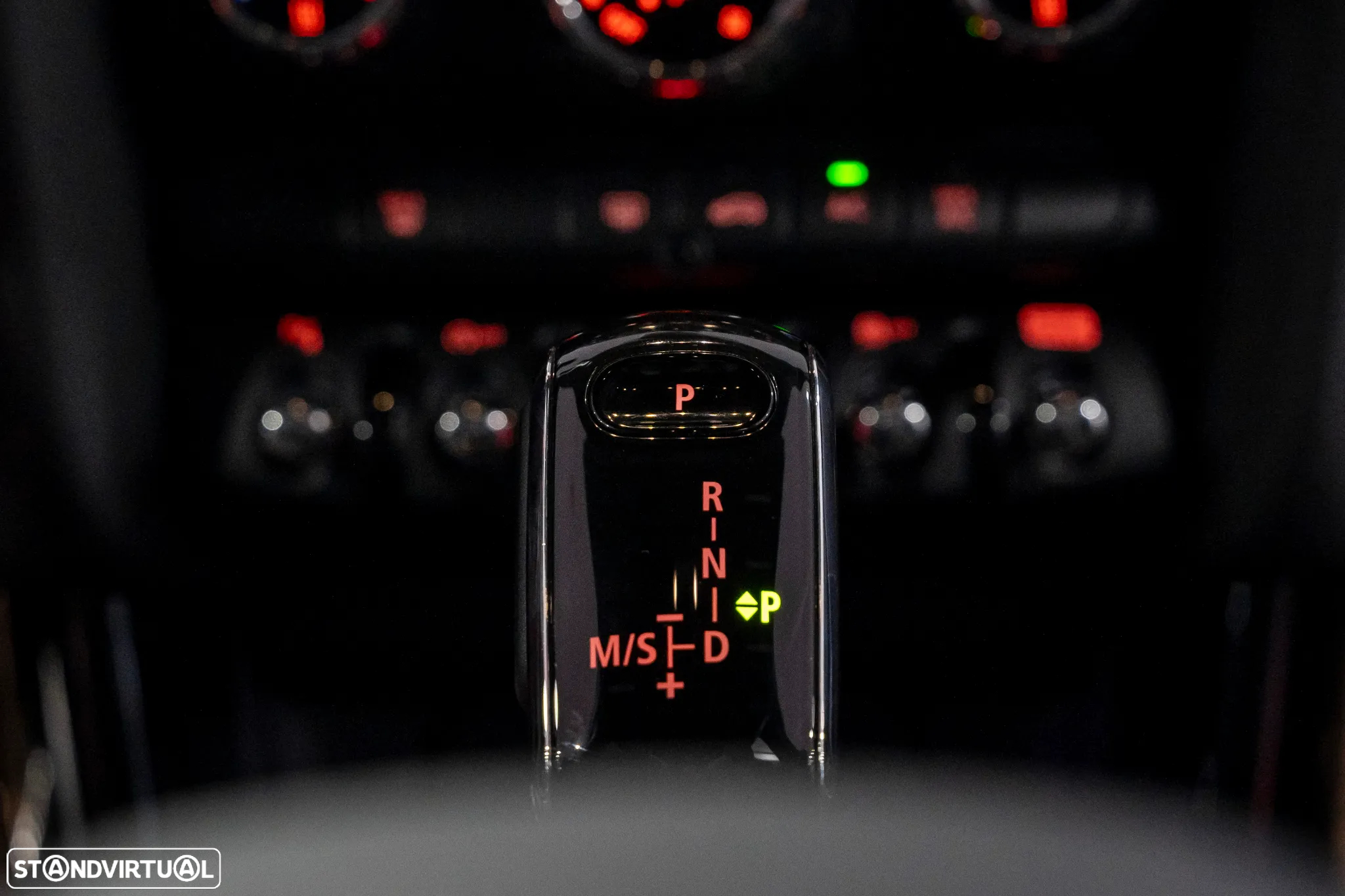 MINI 5 Portas One Auto - 47