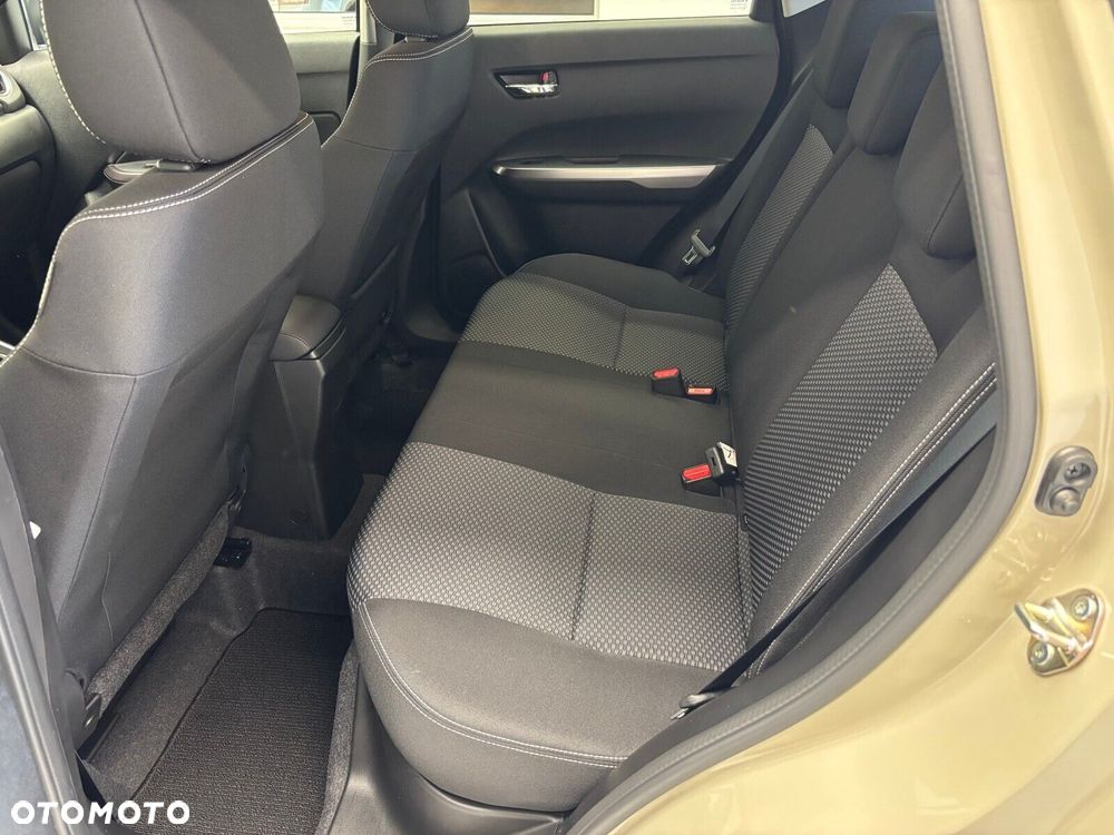Suzuki Vitara - 8