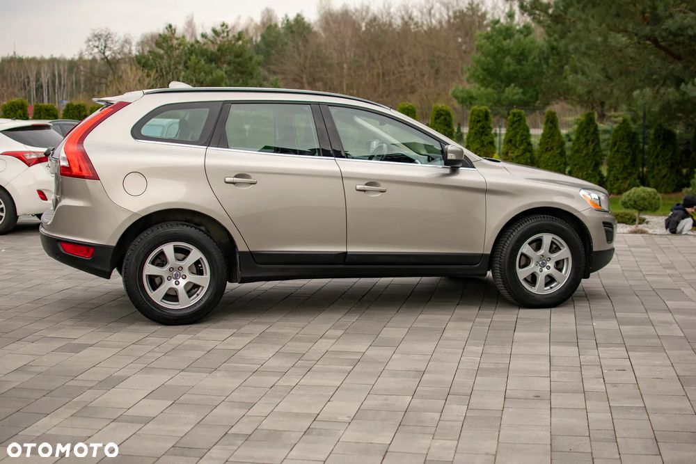Volvo XC 60 - 21