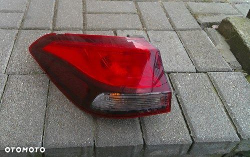 HYUNDAI I30 III 17- KOMBI LEWA TYLNA LAMPA ORYGINAŁ - 1