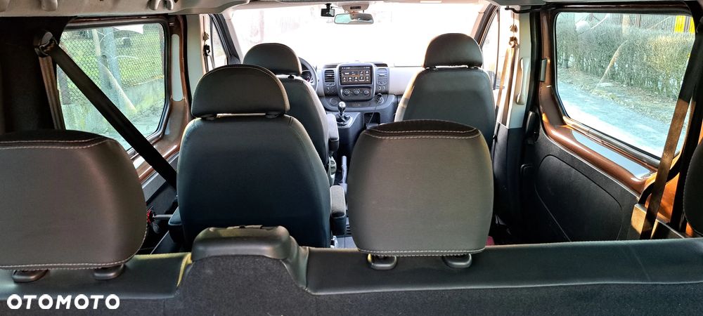 Renault Trafic 1.6 dCi - 11