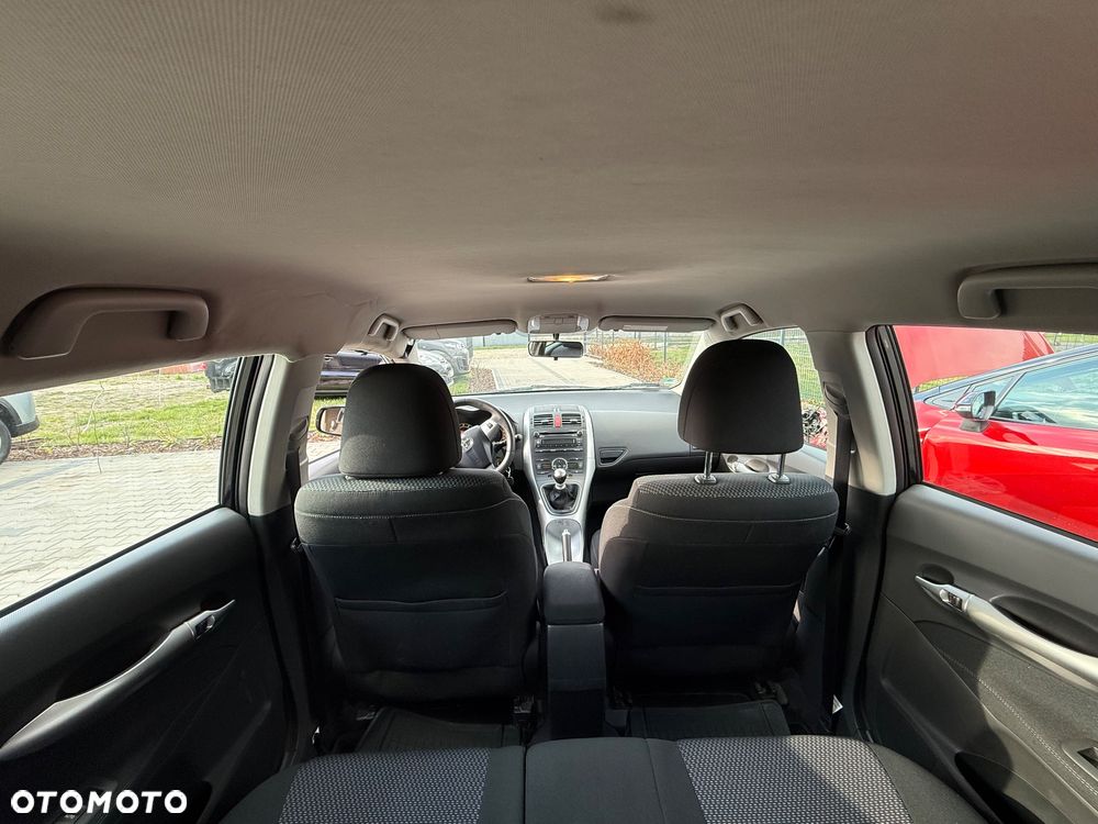 Toyota Auris 1.33 VVT-i Terra Start - 7