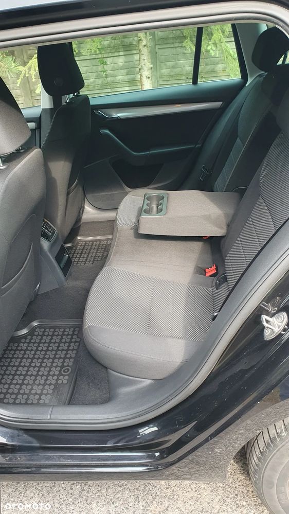 Skoda Octavia 1.6 TDI Greenline - 9
