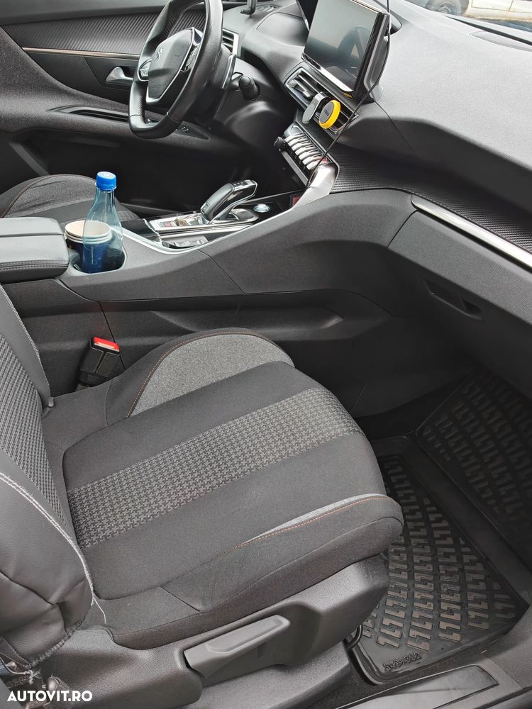 Peugeot 3008 - 11