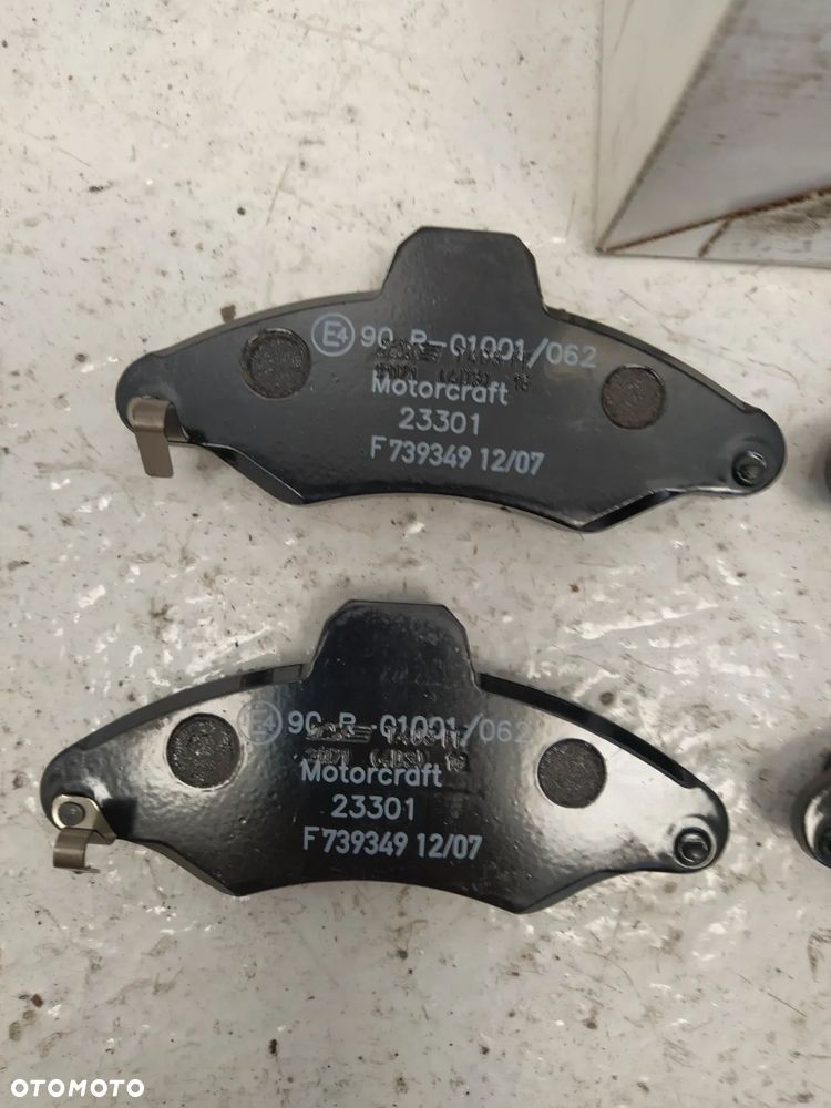 FORD ESCORT V KLOCKI HAMULCOWE PRZÓD PRZEDNIE NOWY ORYGINAŁ - 5