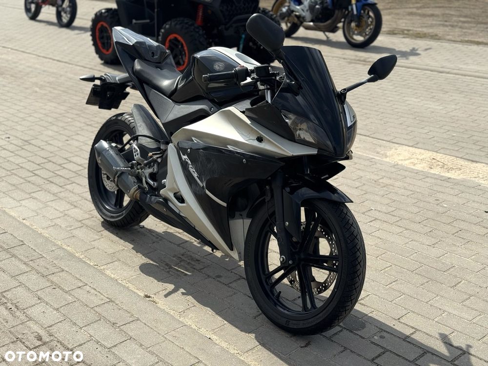Yamaha R125 - 4