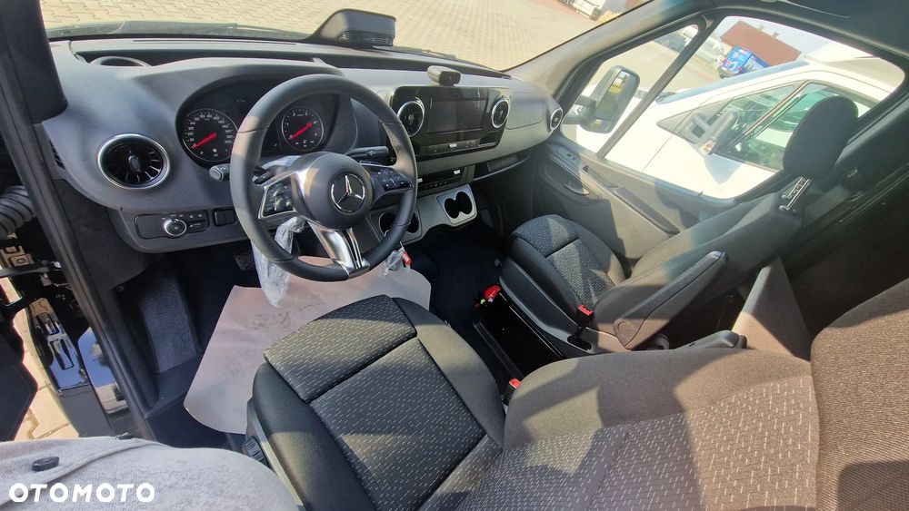 Mercedes-Benz SPRINTER automat, Międzynarodówka - 9