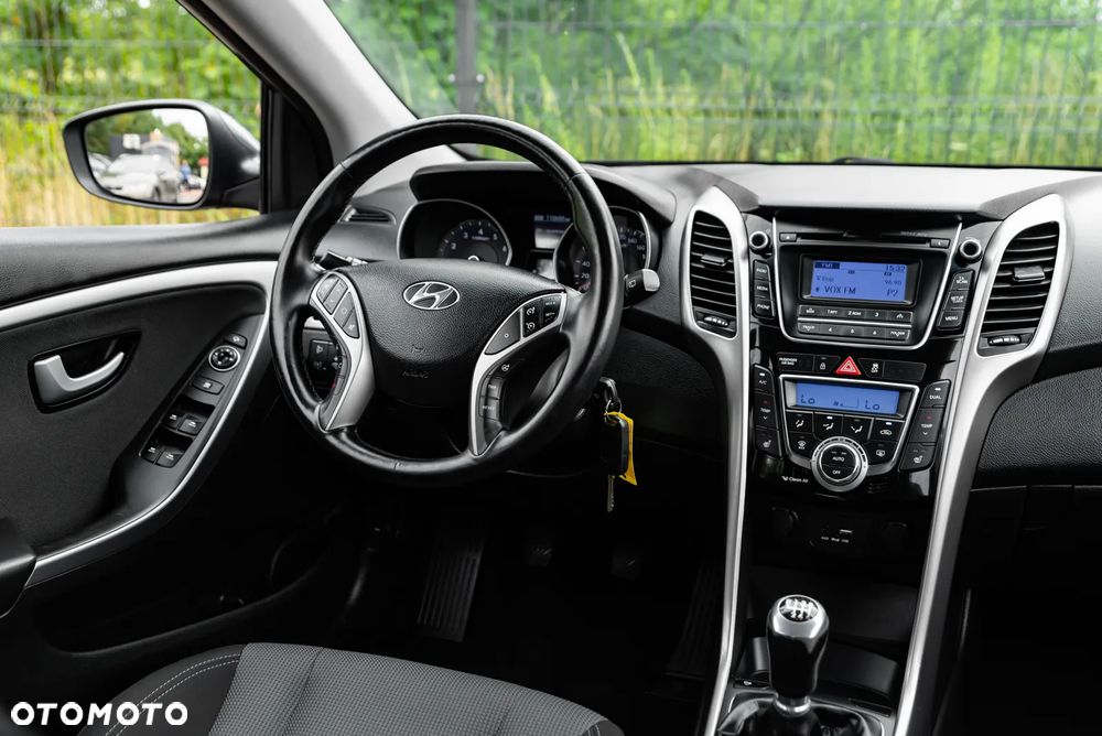 Hyundai i30 blue 1.6 GDI Style - 29