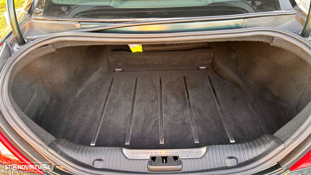 Jaguar XJ 3.0 D V6 Premium Luxury - 12
