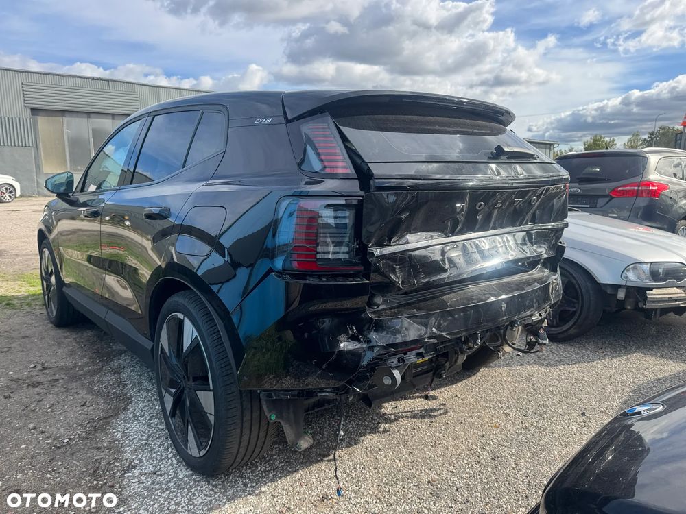 Volvo EX30 Twin Motor Performance AWD Ultra - 3