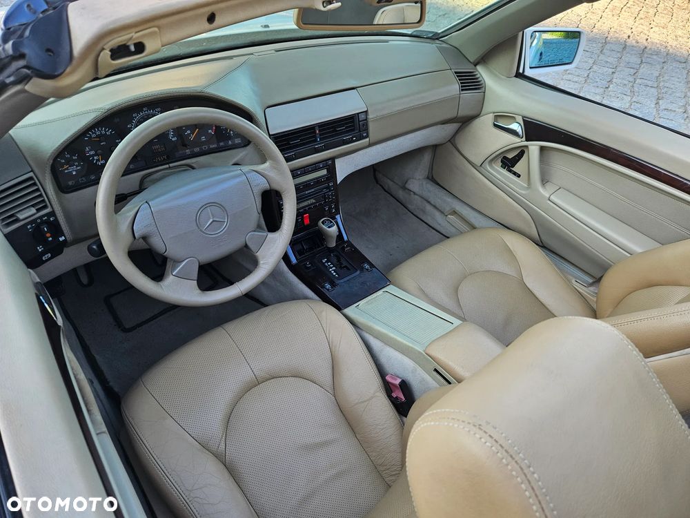 Mercedes-Benz SL - 6