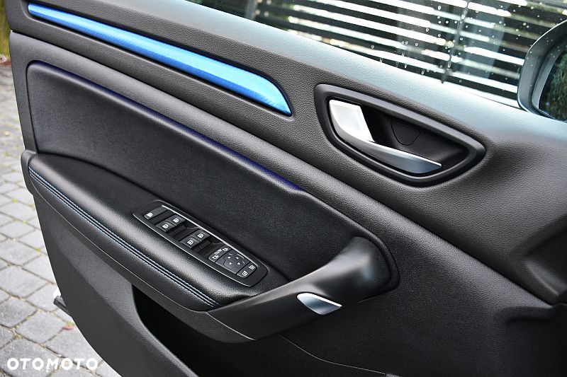 Renault Megane ENERGY TCe 205 EDC GT - 18