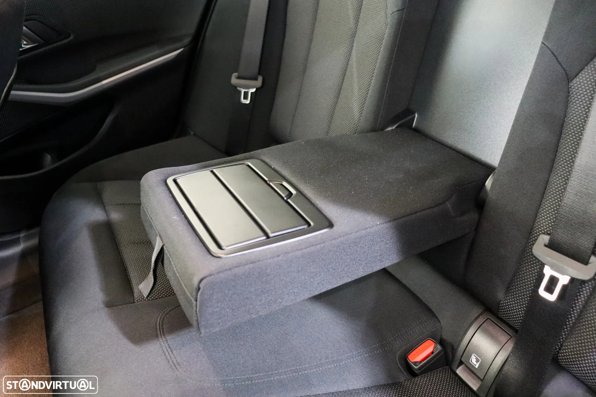 BMW 320 e Touring Auto - 16