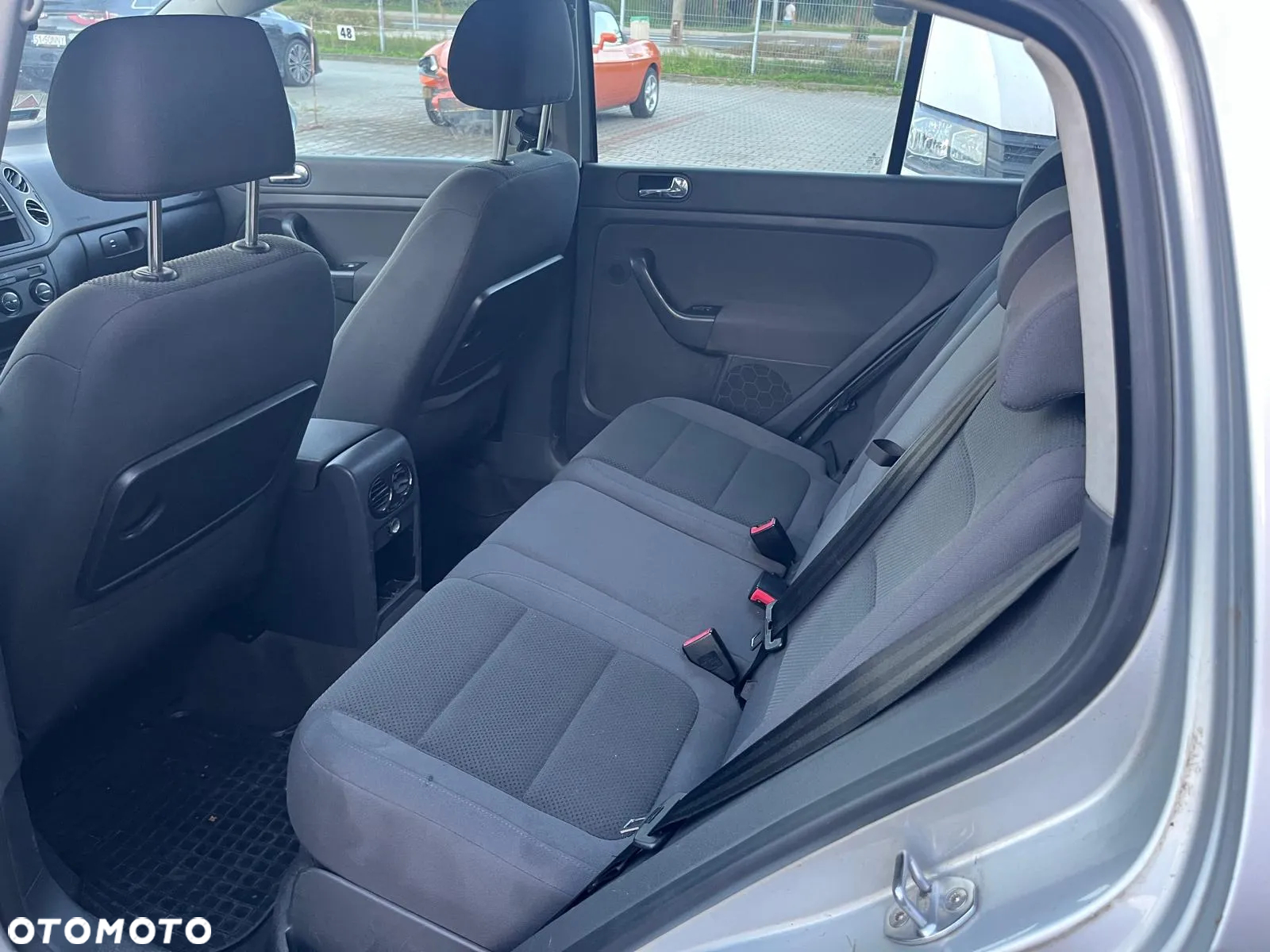 Volkswagen Golf Plus - 8