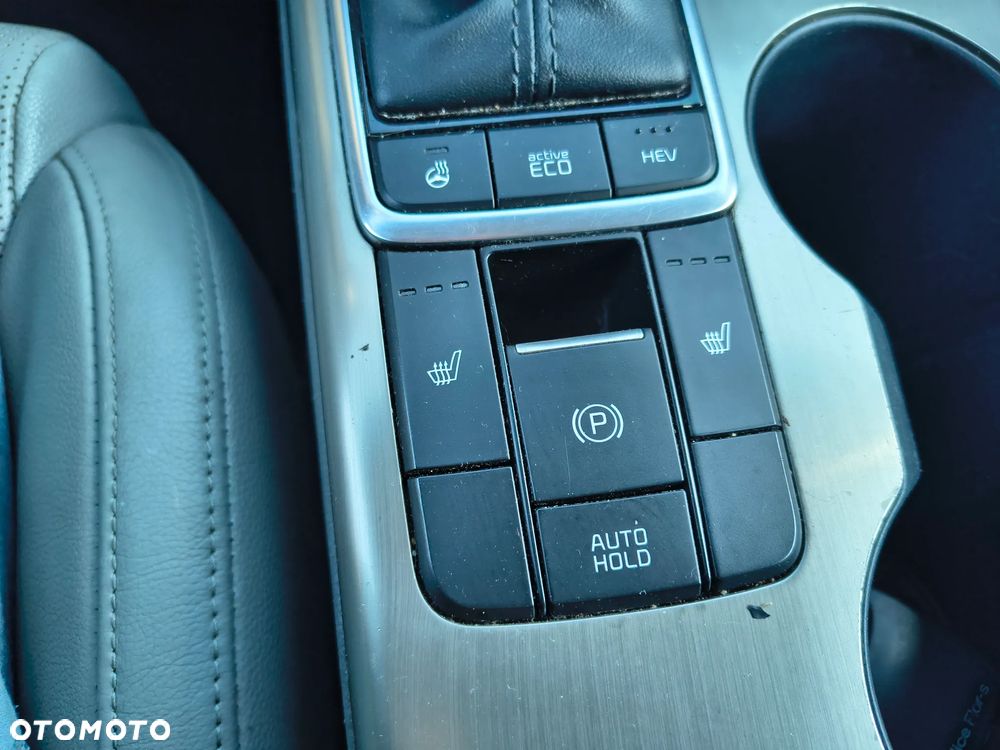 Kia Optima Plug-in Hybrid - 24