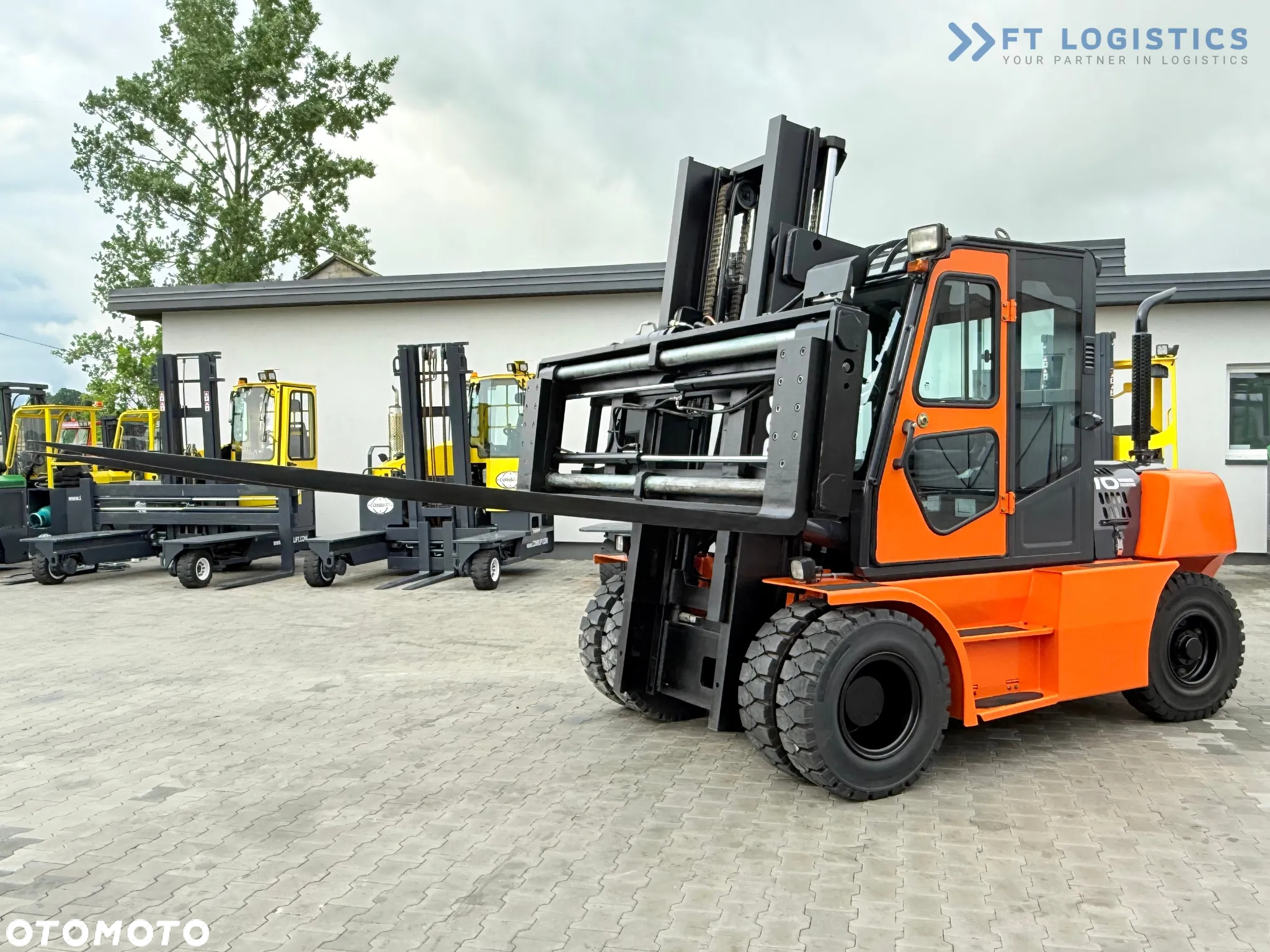Doosan DOOSAN_DUPLEX-3000MM_PRZESUW-BOCZNY_POZYCJONER_WIDŁY-2500MM_7000KG_KABINA_JAK-NOWY - 34