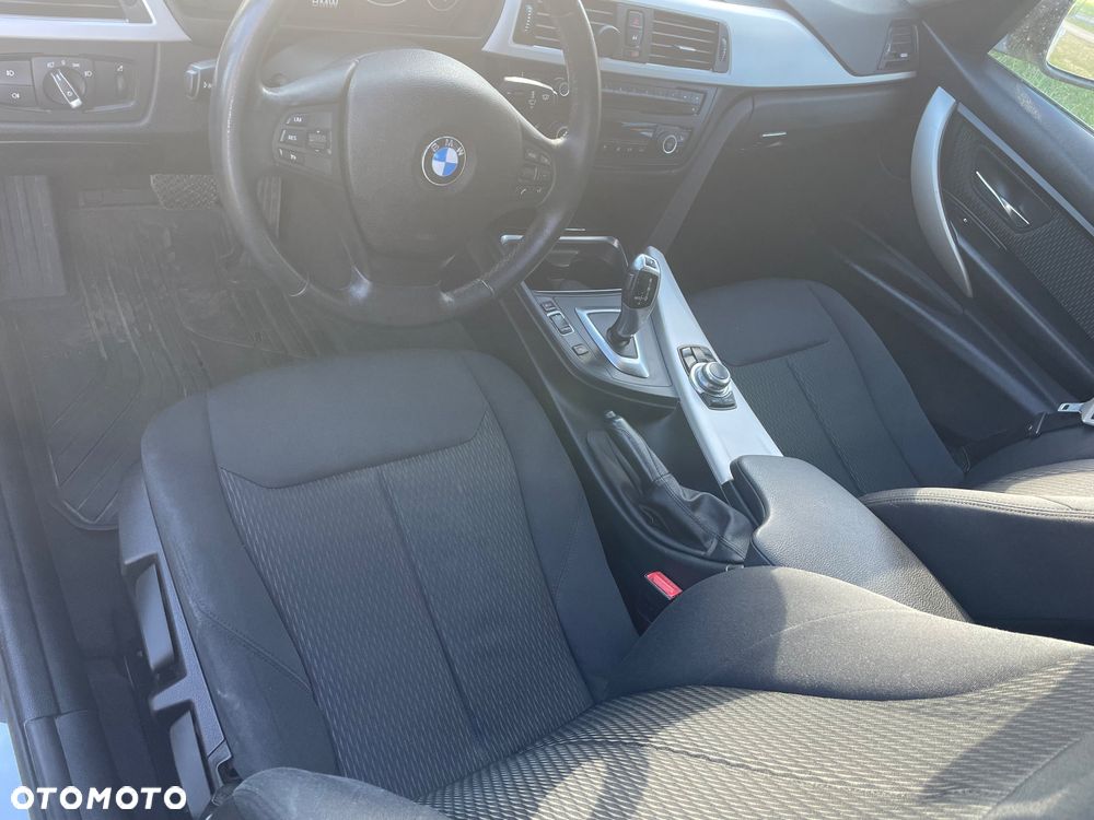 BMW Seria 3 - 10