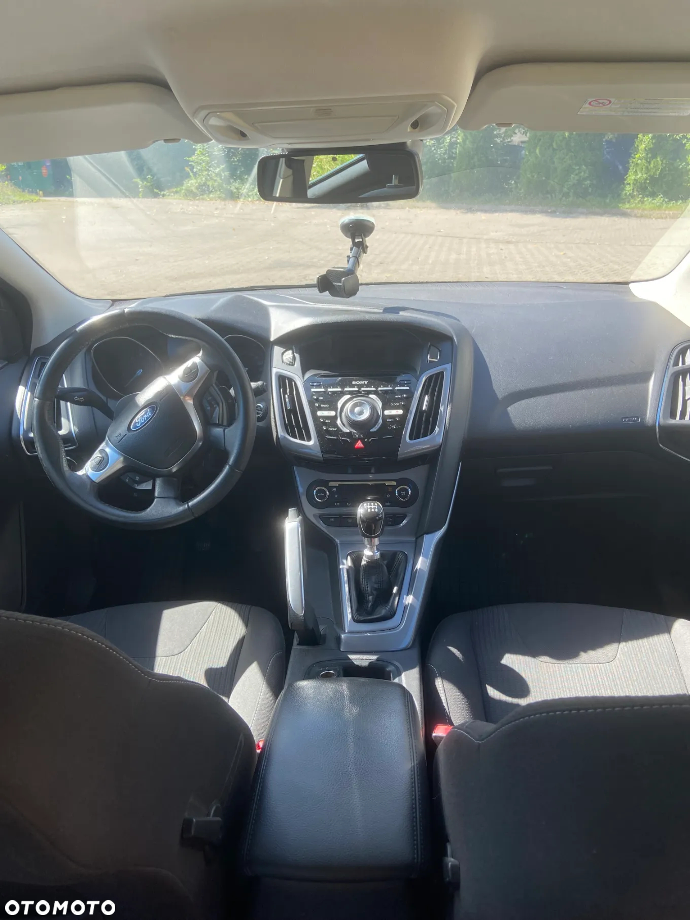 Ford Focus 1.6 EcoBoost Edition - 10