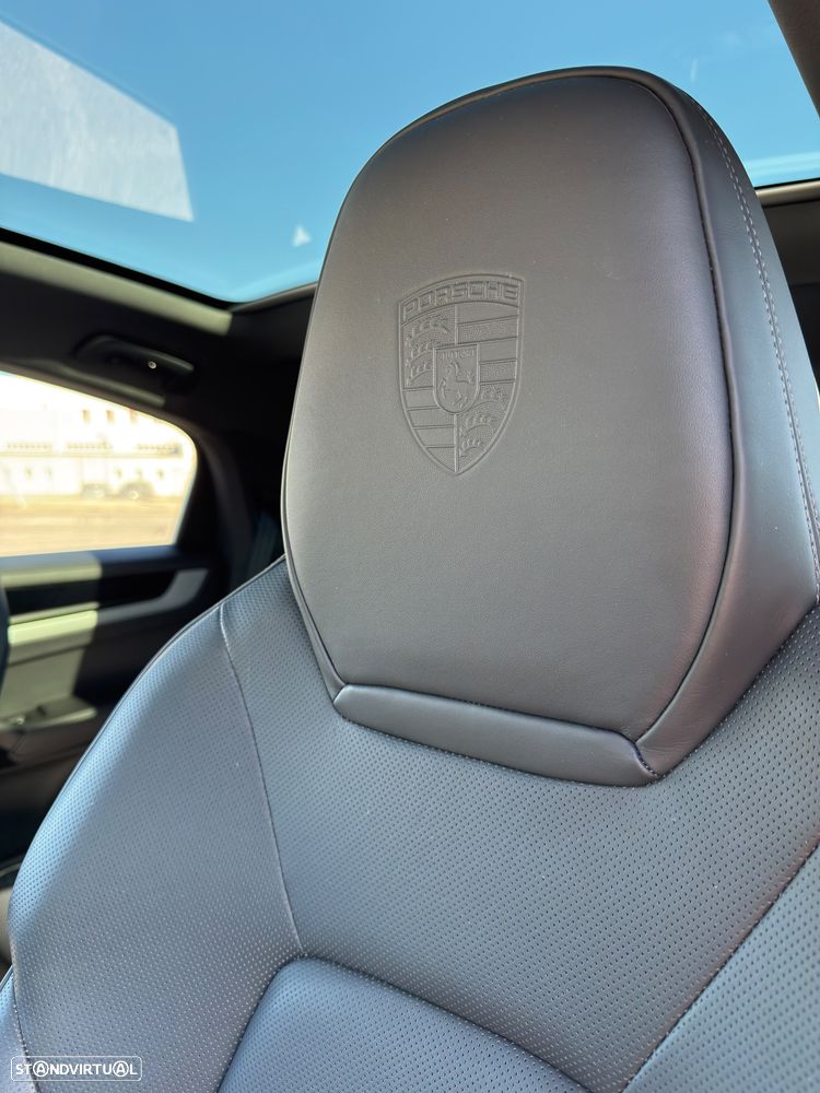 Porsche Cayenne Coupé E-Hybrid Black Edition - 16