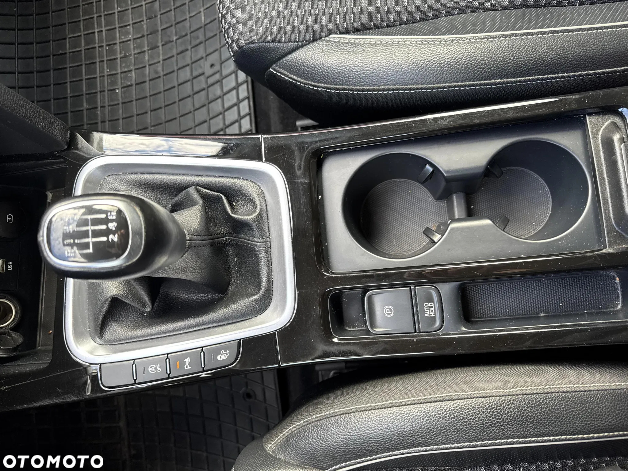 Kia XCeed 1.4 T-GDI L Business Line - 15